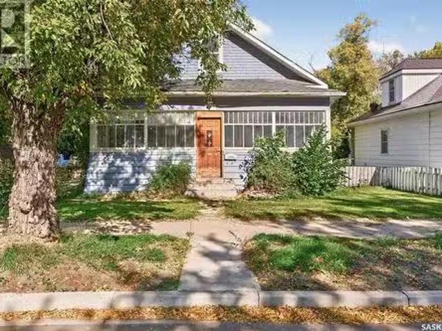 310 Coteau Street W, Moose Jaw, SK, S6H 5C9 house for sale.