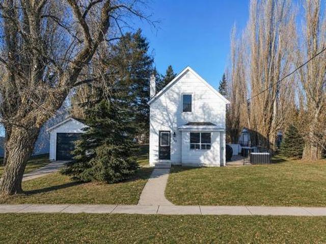 310 Commercial Street, Wawanesa, MB, R0K 2G0 house for sale | Listing ID 202609 | Royal LePage
