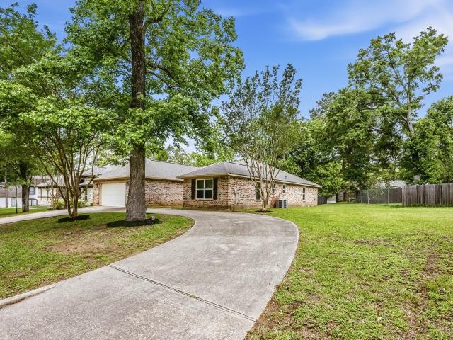 310 Augusta Dr, Huntsville, TX 77340 | MLS #33507