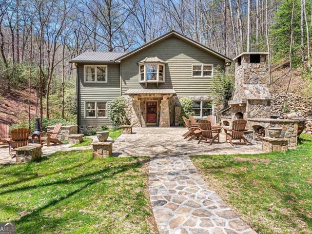 310 Blue Ridge Dr, Sautee Nacoochee, GA 30571