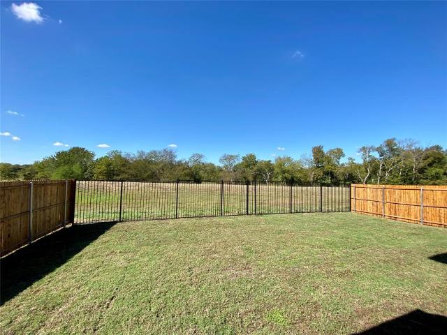 310 Devonshire Dr, Greenville, TX 75401 | MLS #21053