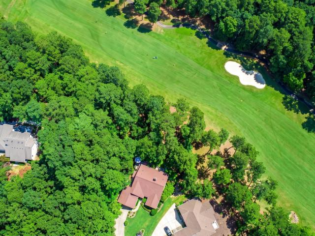 310 Divot Court