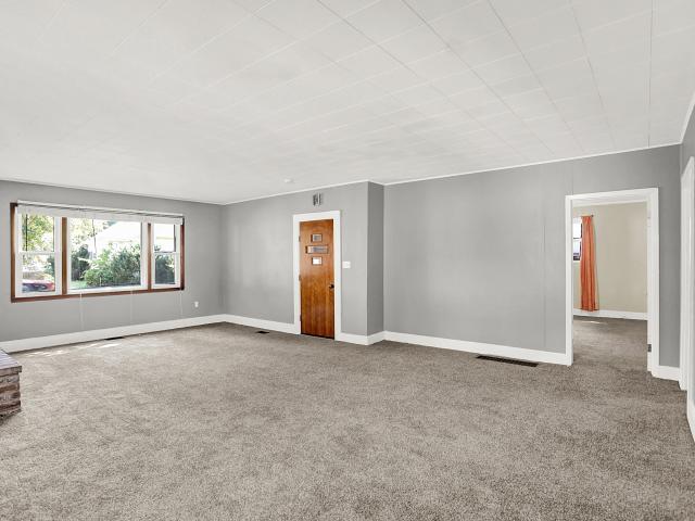 310 Franklin St, Knightstown, IN 46148 | MLS #22062