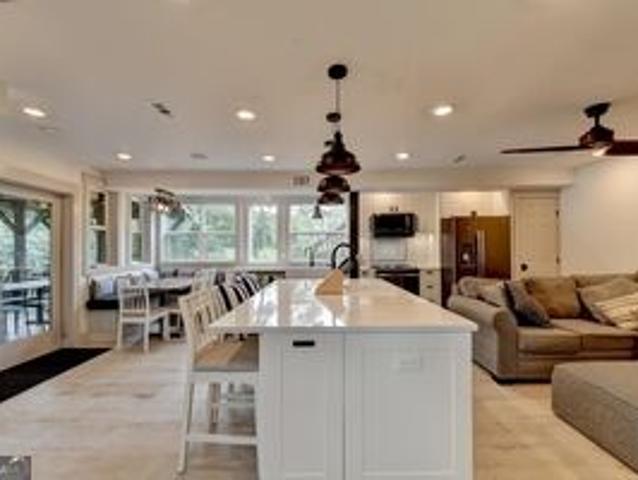 310 Friar Tuck C Circle