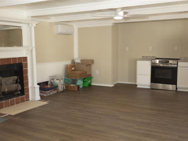 310 Hickory