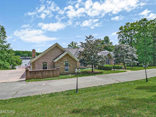 310 Old Stagecoach Place
