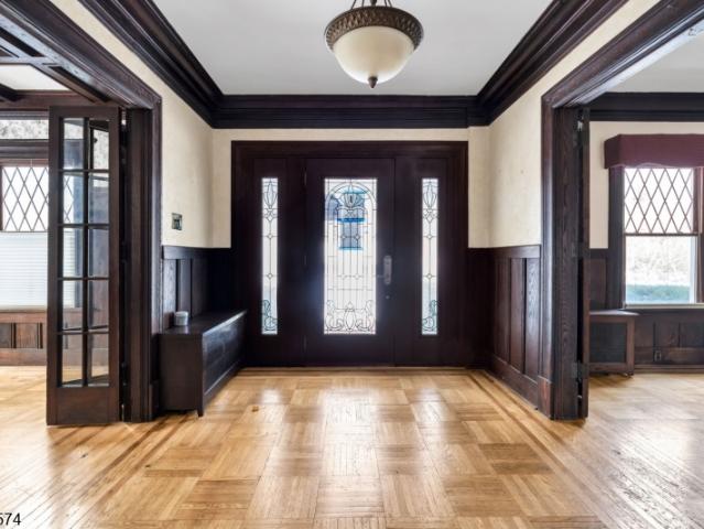 310 Morris Ave