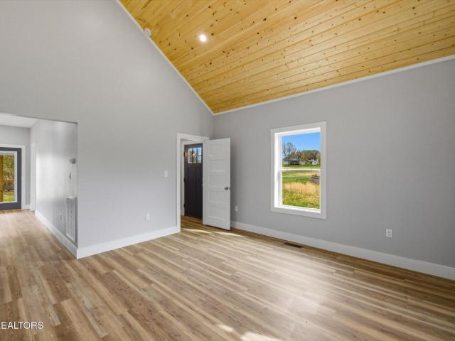 310 Manilla Road