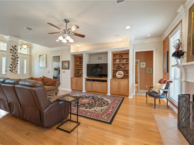 310 Sapphire Drive