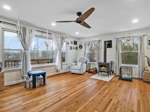 310 Scenic Drive