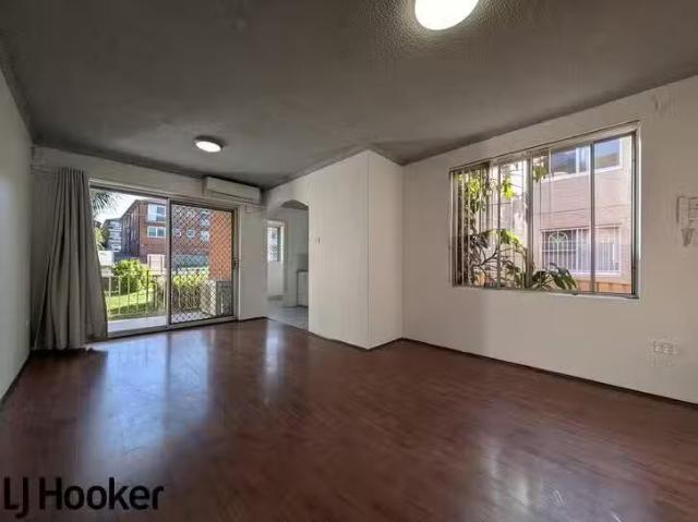 3/10 Stanley Street, Campsie, NSW 2194