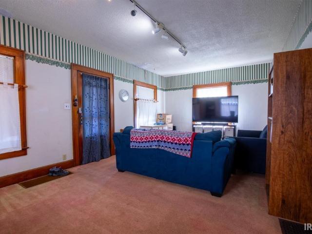 310 W Linden Avenue