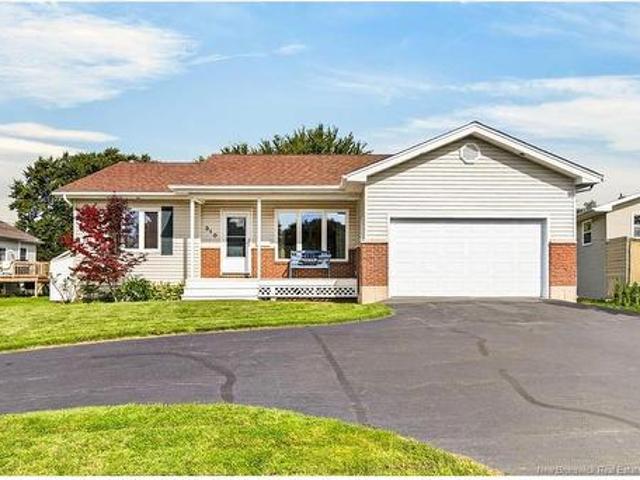 310 Vanier St, Dieppe, NB, E1A 5N2 house for sale | Listing ID NB147532 | Royal LePage