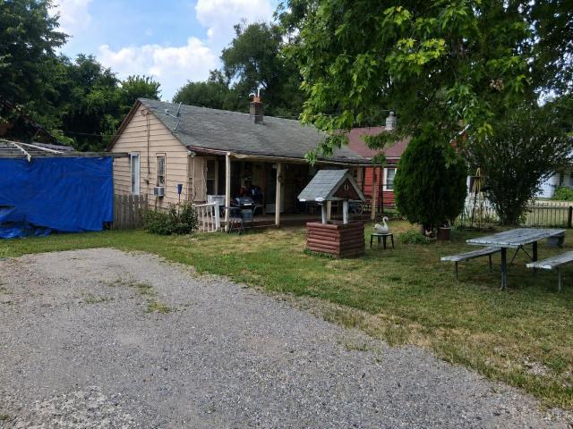 3114 Andrew Street