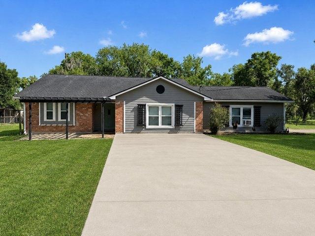 3114 County Road 510H, Brazoria, TX 77422
