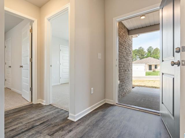 3115 East Middlebrooke Crossing