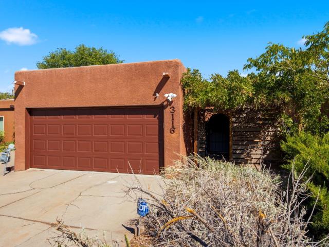3116 Camino Cepillo NW