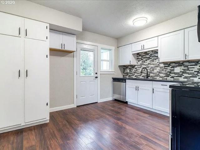 3116 Yeoman Avenue 2 Bedroom Home for Rent at 3116 Yeoman Ave, Vancouver, WA 98660 Fruit Valley