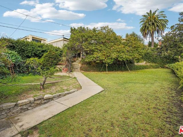 3117 Malcolm Avenue
