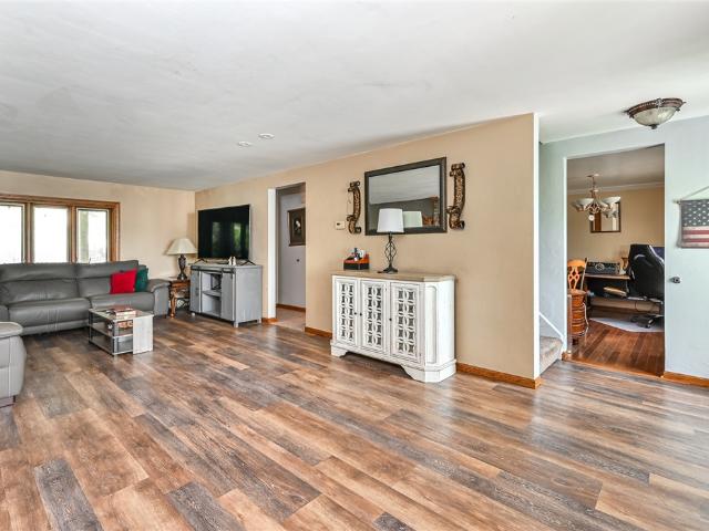 3118 Haberlein Rd