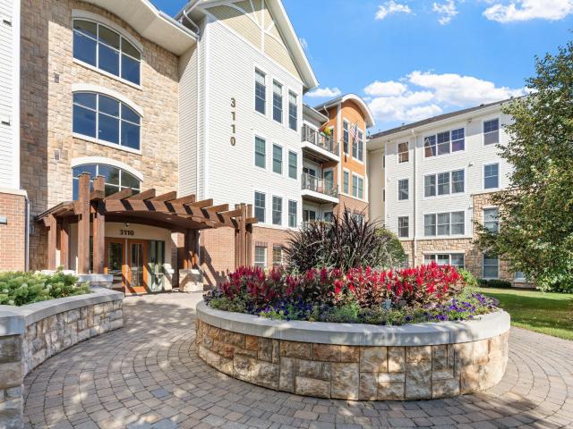 3110 N Chestnut Street # 301