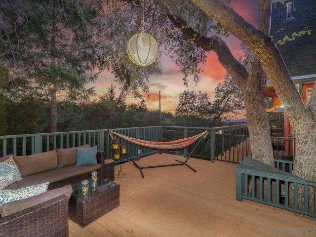 3110 Blue Jay Drive