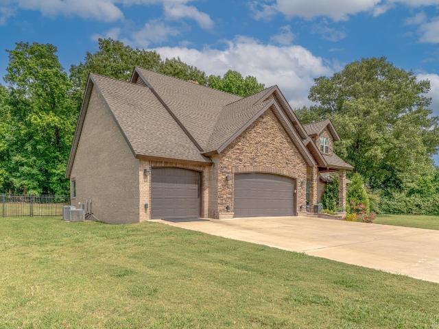3110 Highway 163