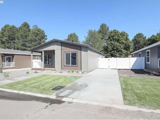 3111 e q ave # 5