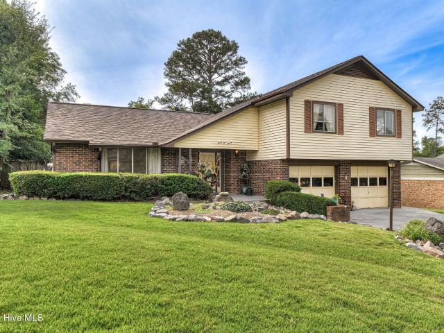 3111 Fieldstone Circle