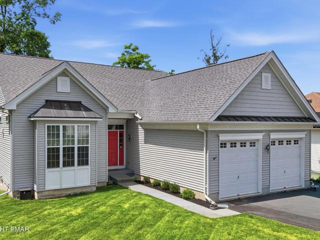 3111 Pine Valley Way