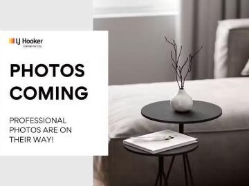 Burnside Heights, Brimbank, Victoria - Garden