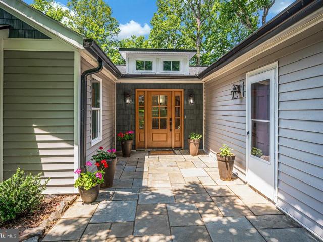 3113 lakeview pkwy