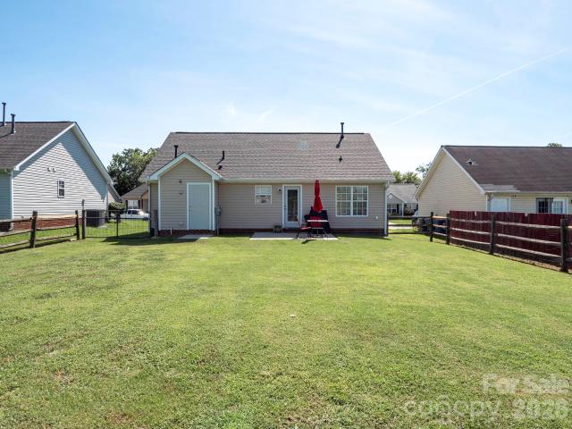 311 Dexter Place