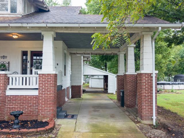 311 E Monroe Avenue