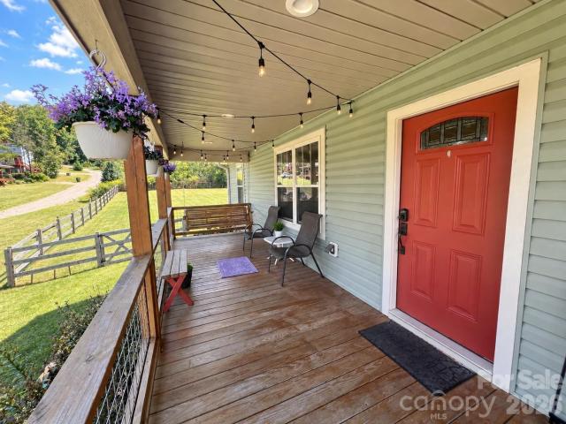311 Herron Point Lane