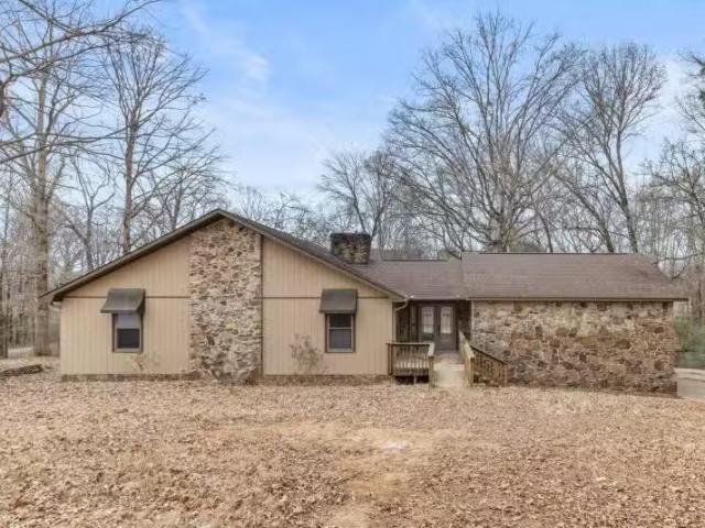 311 OLD BROMPTON LN, KILLEN, AL 35645