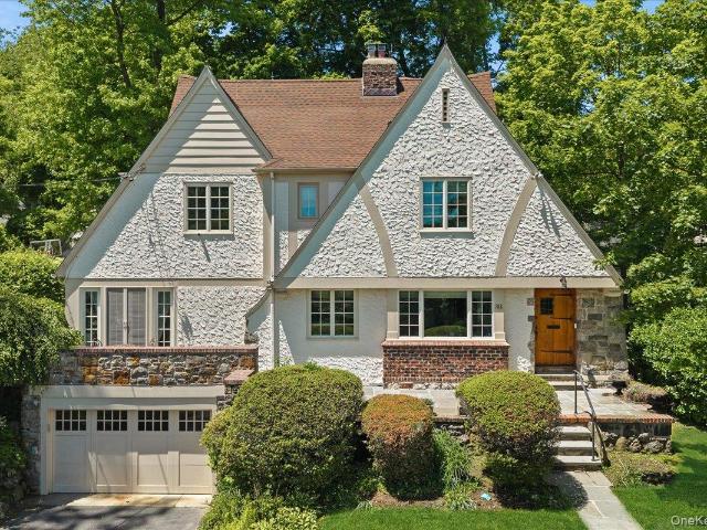 311 Lyncroft Road