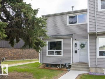 Northmount, Edmonton, Alberta - Patio, Garden
