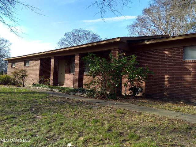 311 S Mac Arthur Circle