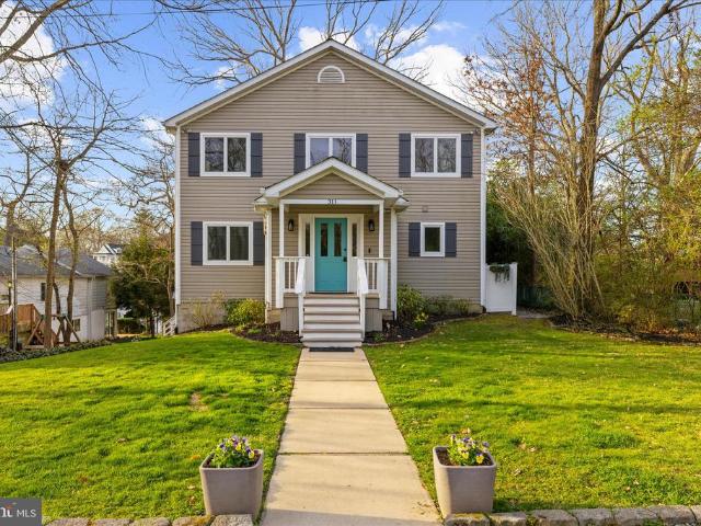 311 South Drive