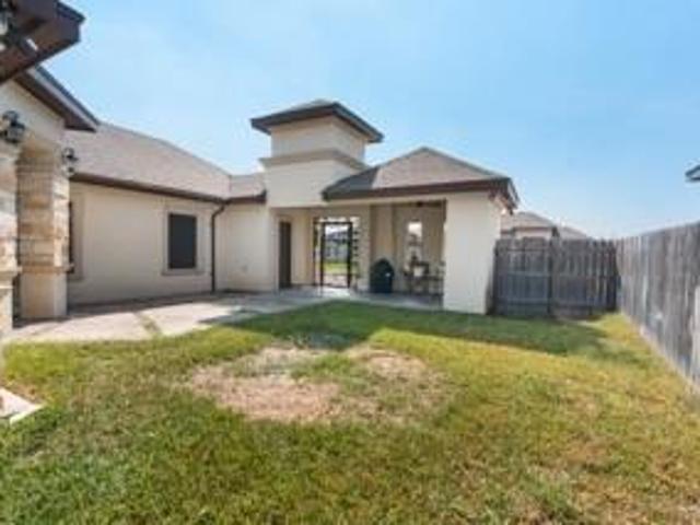 311 Seguin Loop