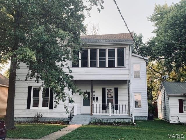 311 W Chester St, Pinckneyville, IL 62274