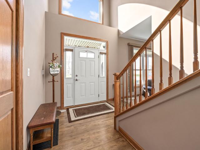 311 W Frontier Drive