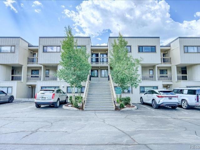 311 W La Bonte Street # 304