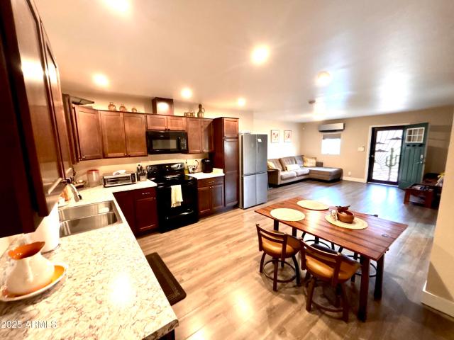 311 w solana avenue
