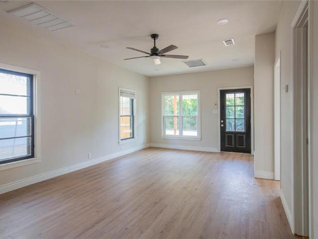311 Throckmorton