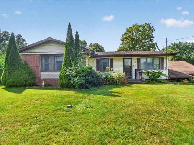 3124 Earl Drive