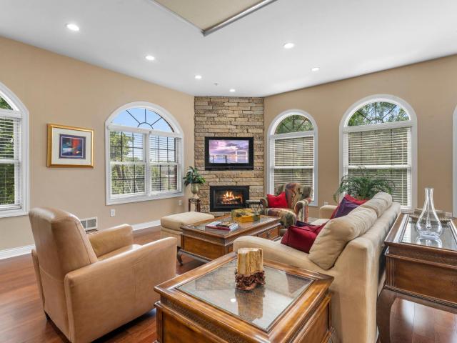 3125 Inglewood Avenue S # 202