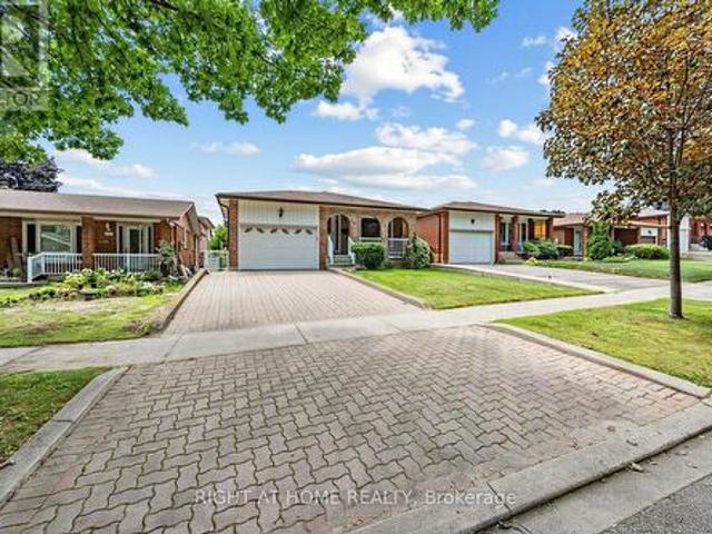3126 Mccarthy Court, Mississauga, ON, L4Y 3Z5 house for sale | Listing ID W13648 | Royal LePage