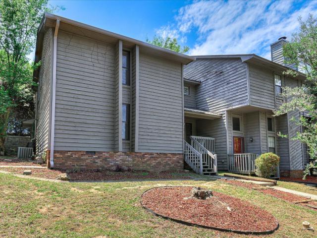 3126 Village West Drive